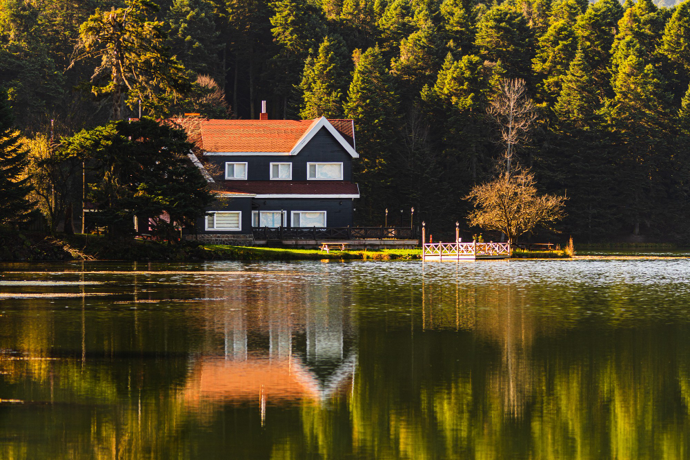 Lake View Villa